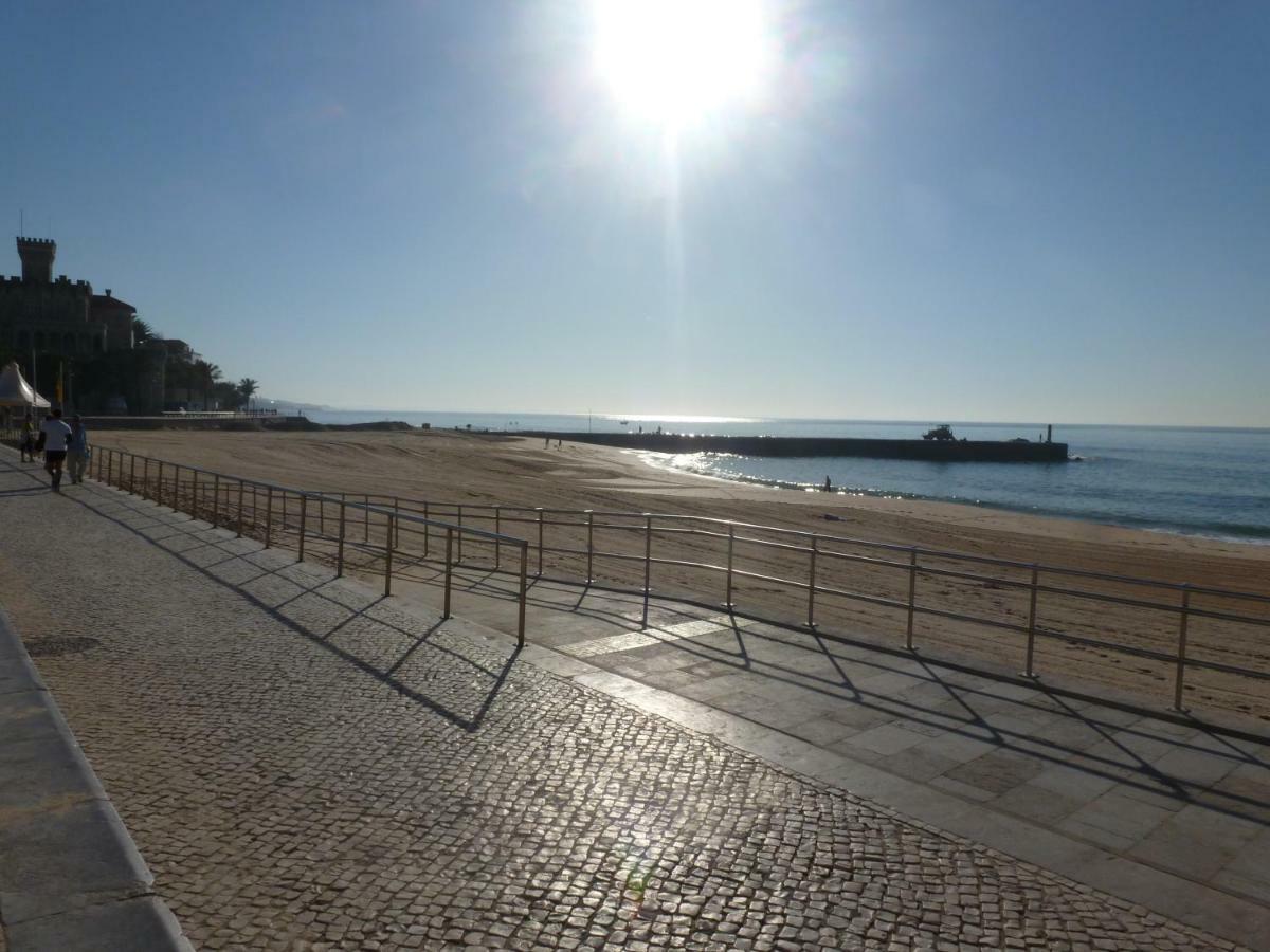 Apartment Cascais-estoril Beachfront *