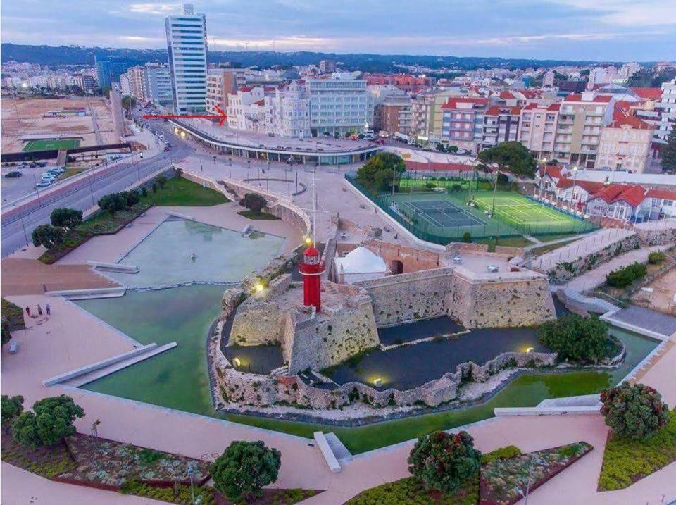 New Center 1 Min Walk Beach/river/casino!!! * Figueira da Foz