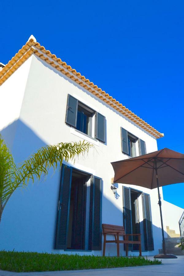 Casa Do Lado *