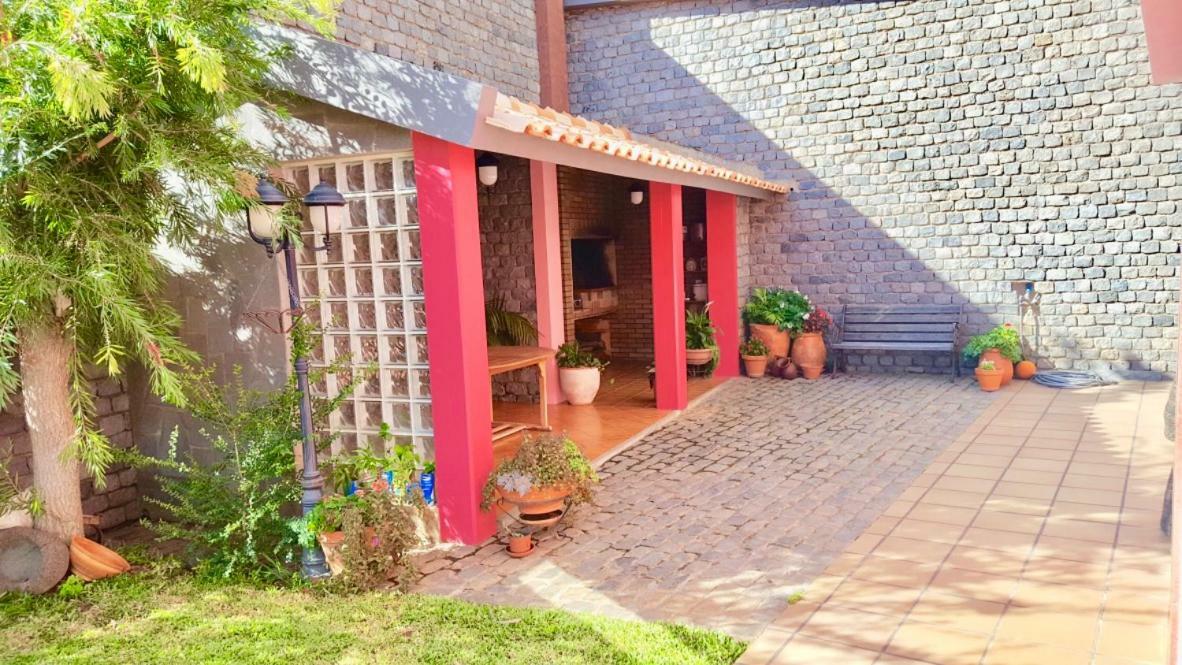 Apartment Pink House