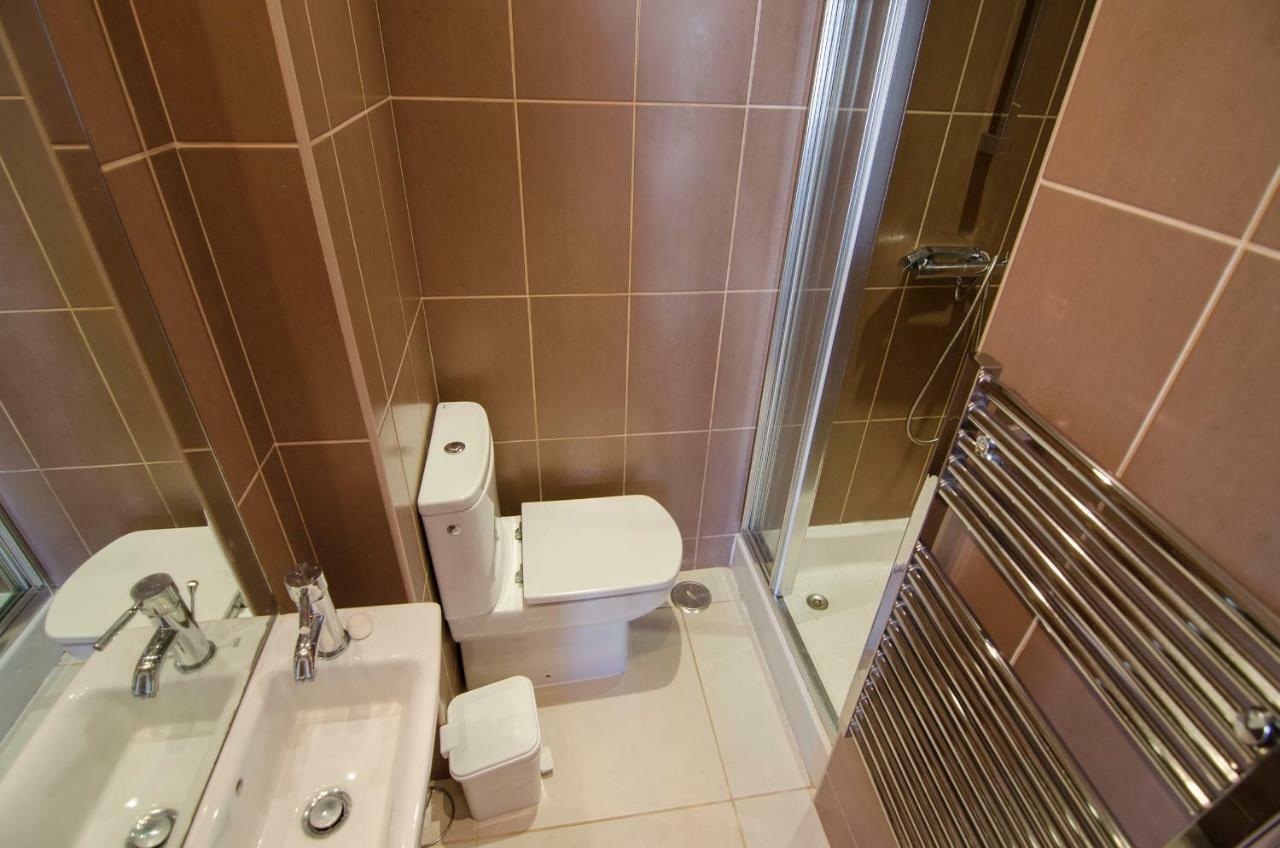 Modern 2 Bed Apartment