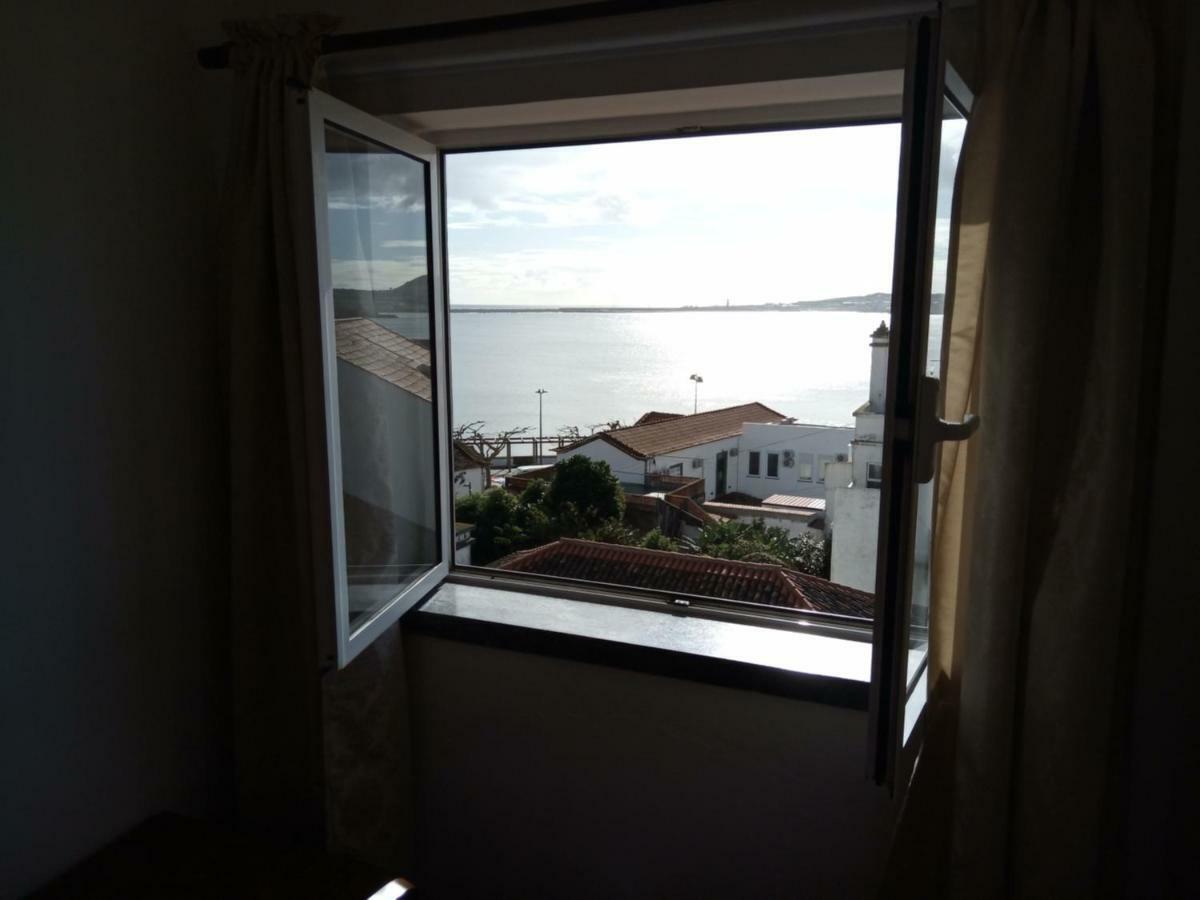 Apartamento Janelas Da Praia da Vitória