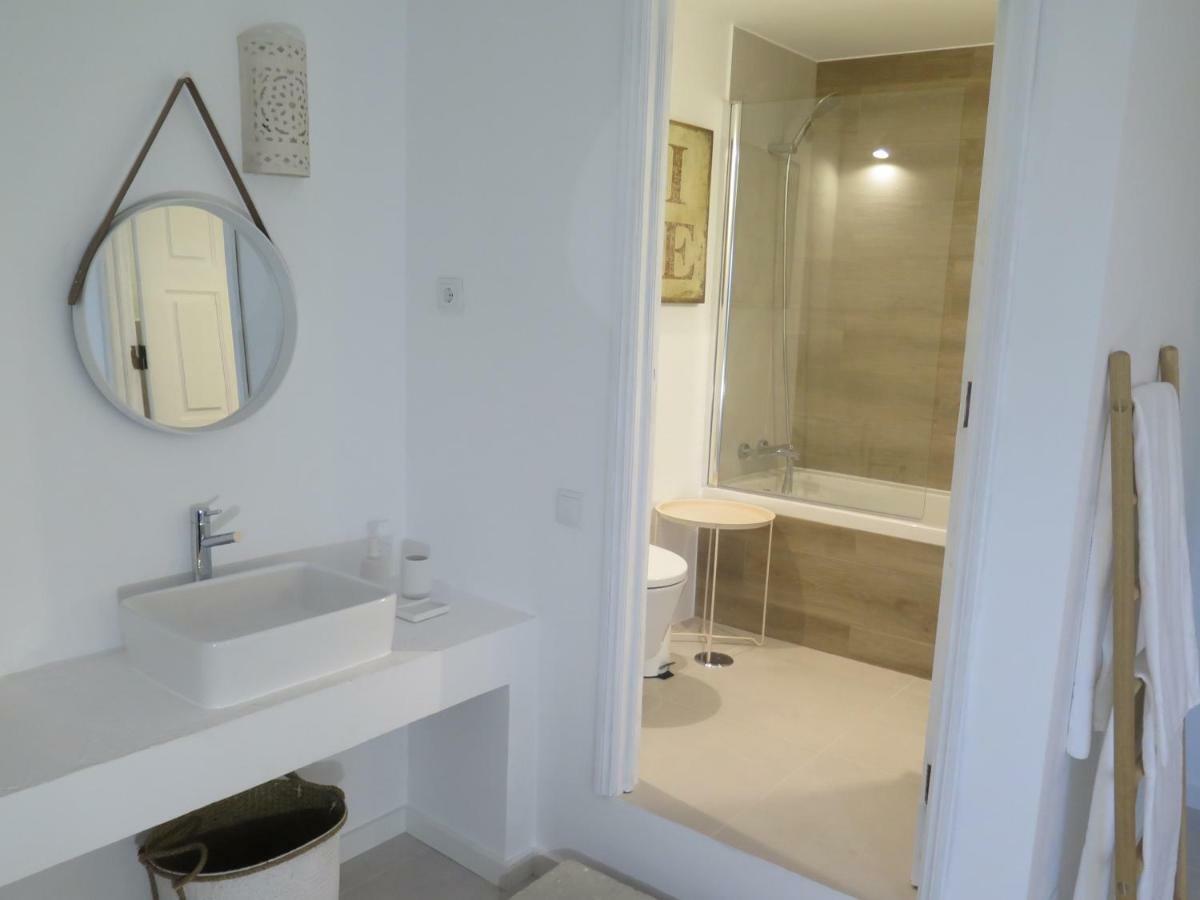Apartment T4 Grand Townhouse Old Village *