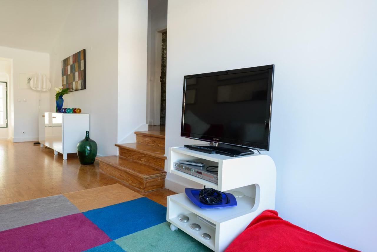 Timeless At The Heart Of The Village Ii *