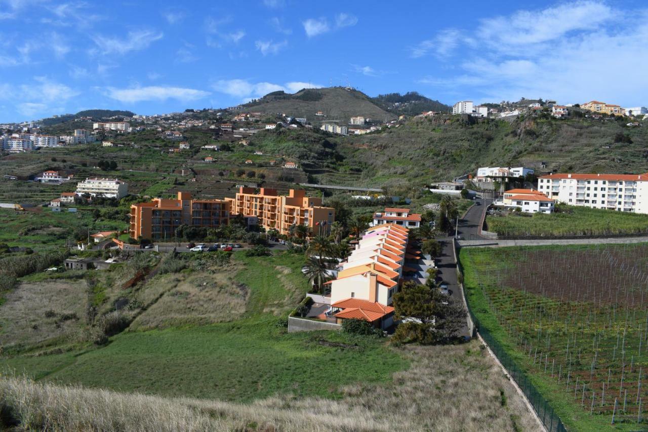 Beachfront House Atalaia Appartement *