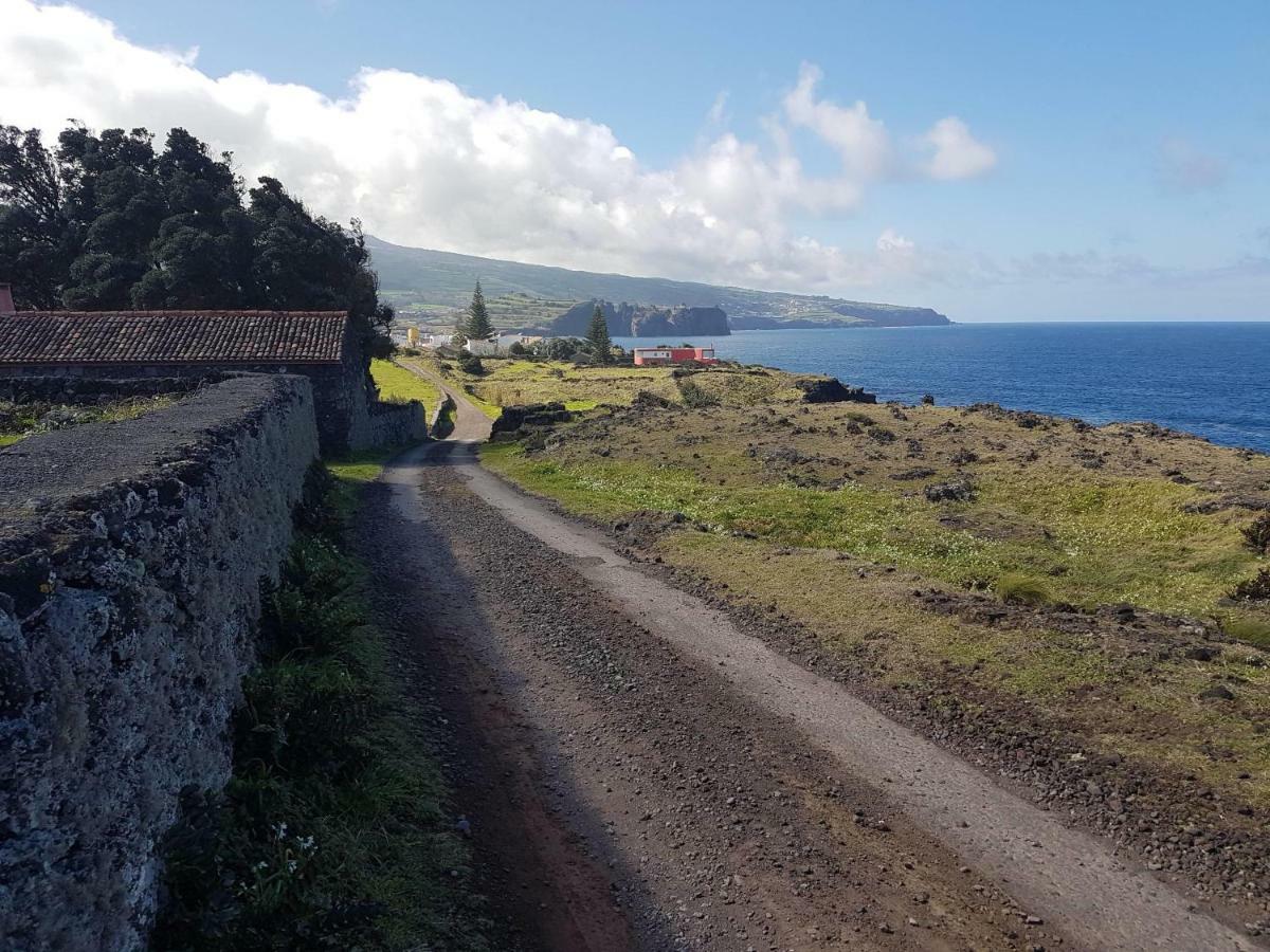 Сasa de vacaciones Seaside Azores With Natural Pool, Terrace & Barbecue