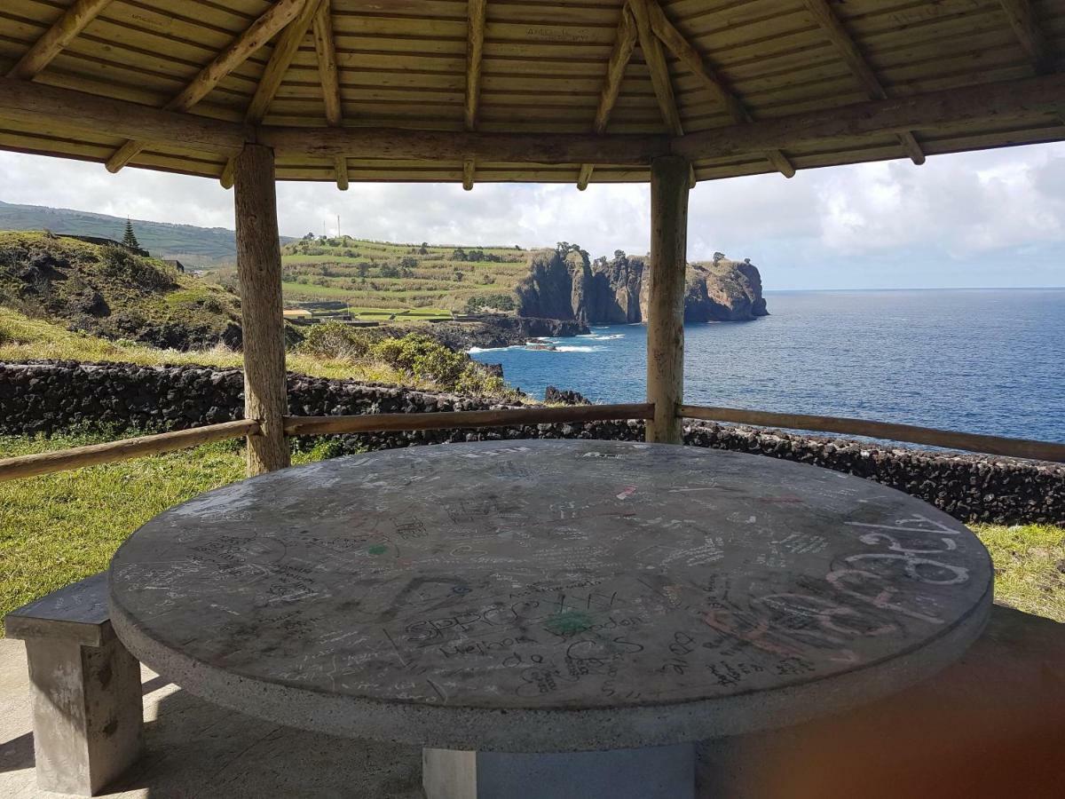Сasa de vacaciones Seaside Azores With Natural Pool, Terrace & Barbecue