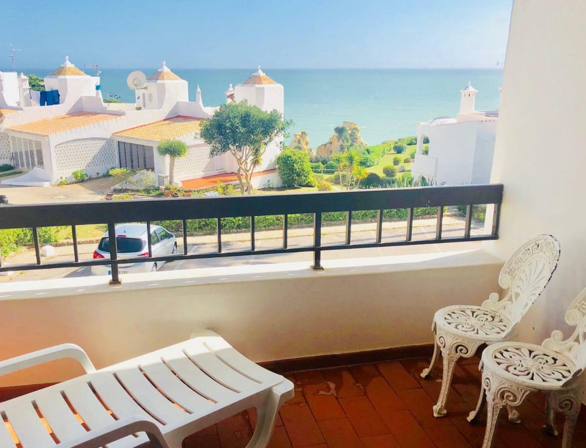 T3 Near The | B111 Porches (Algarve)