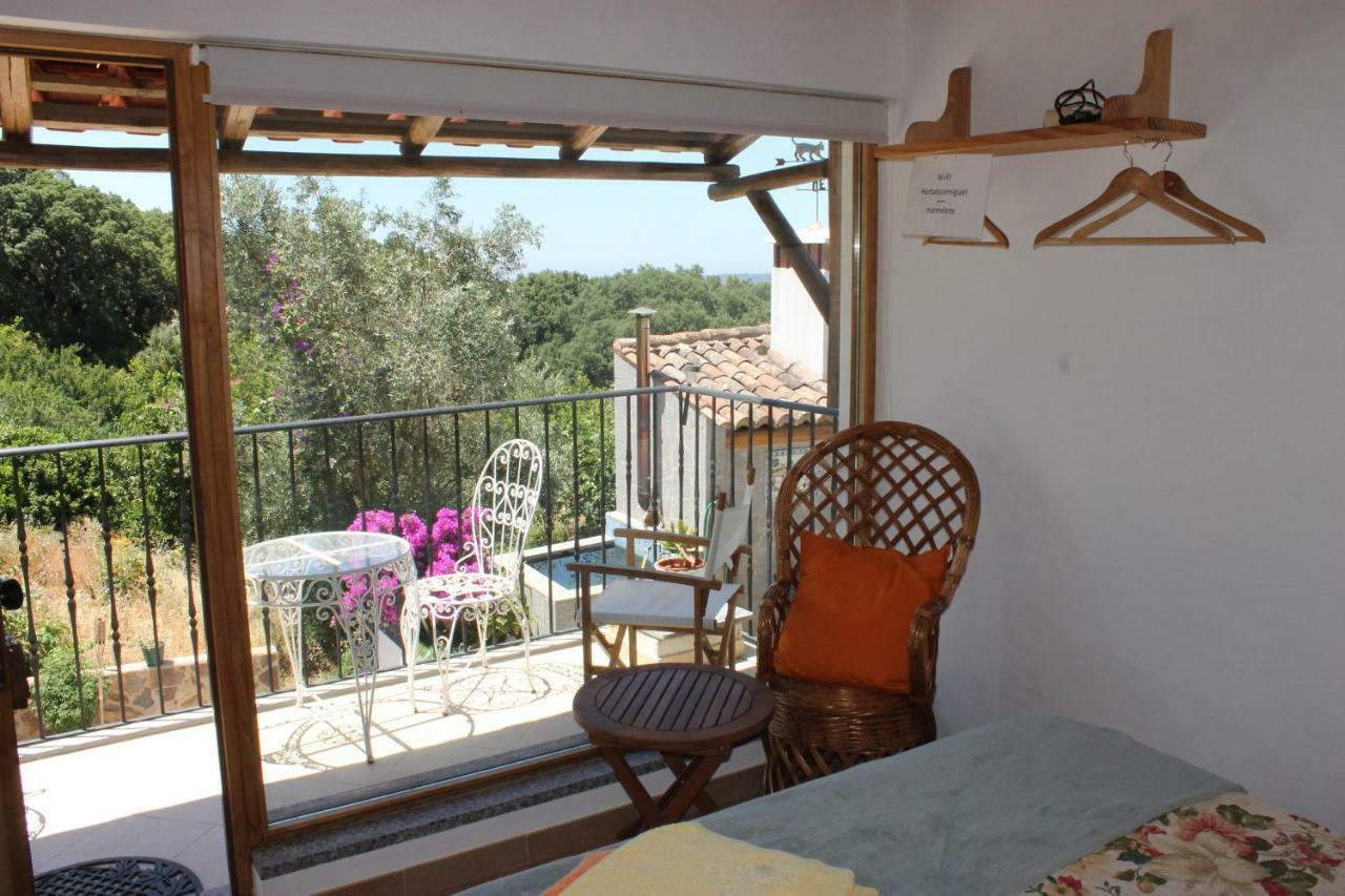Farm stay Horta Do Ze Miguel