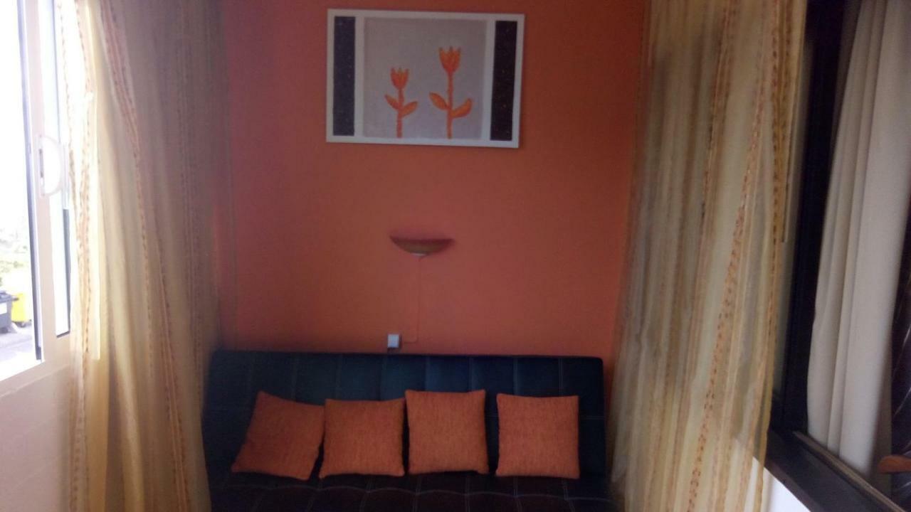 Sunny Flat In *