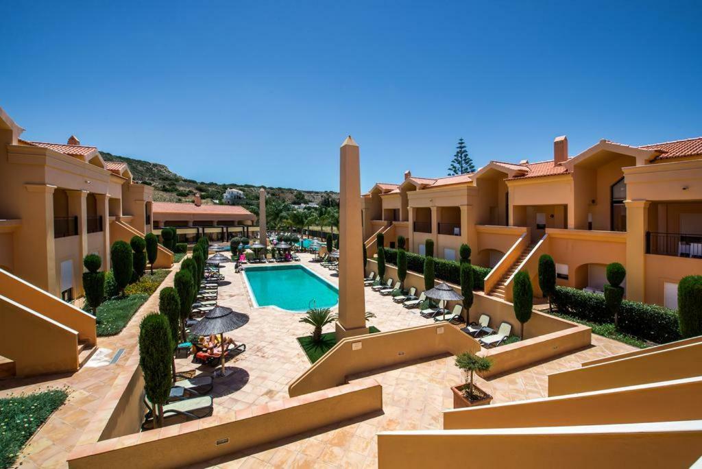 Luxury 3-bedroom At High-end Da