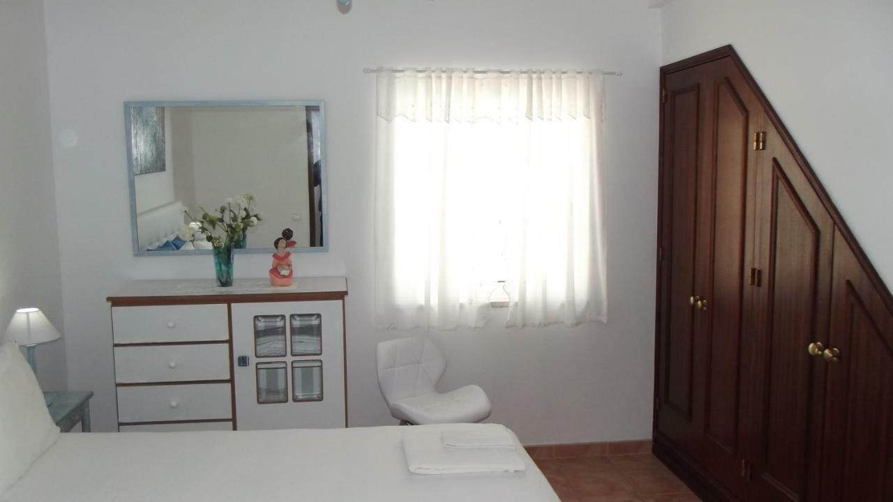 Apartment Family Floripes House
