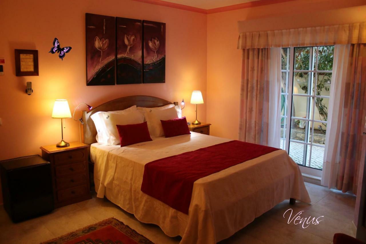 Atlantida Guest house *