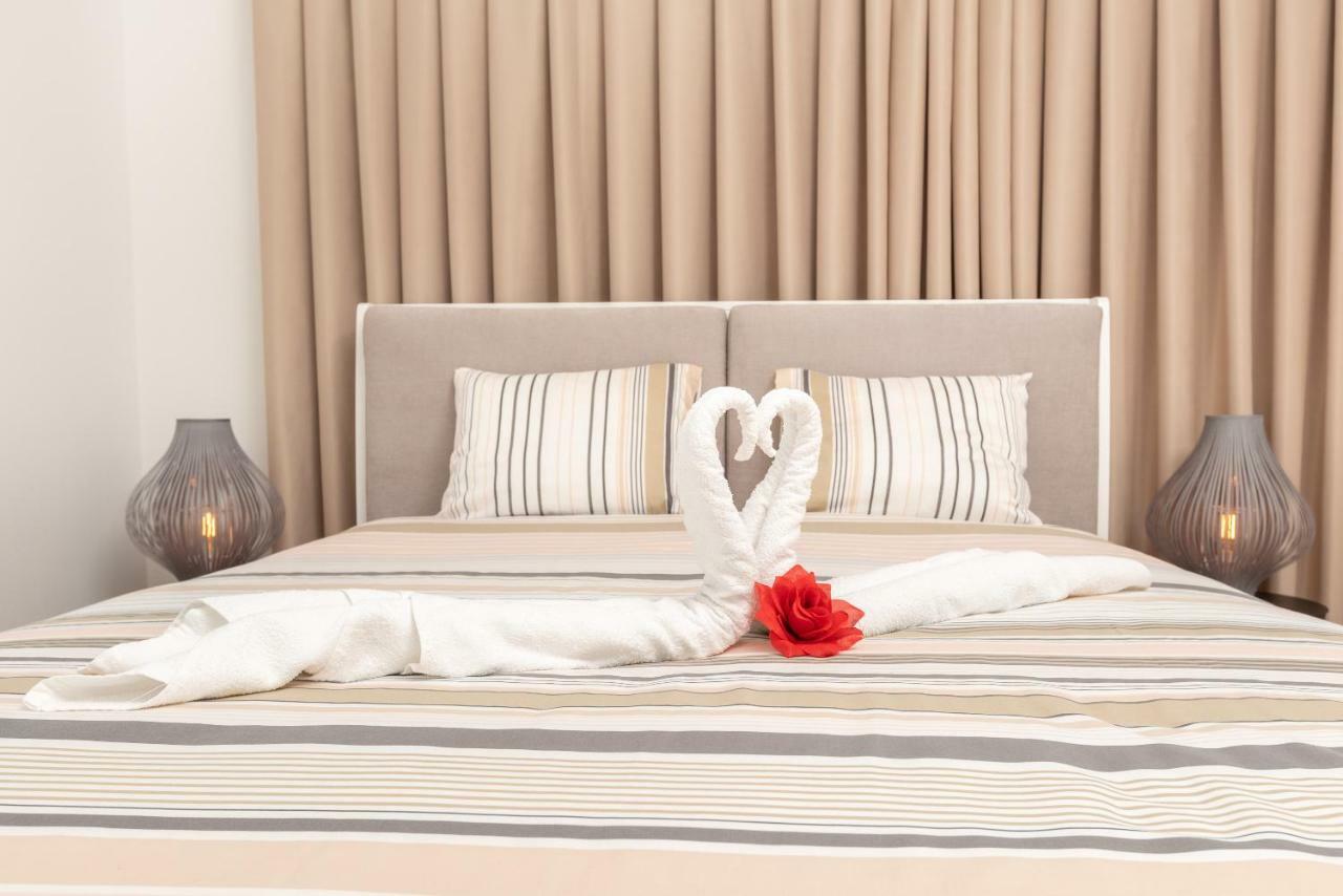 Bhf Residences Ying Yang
