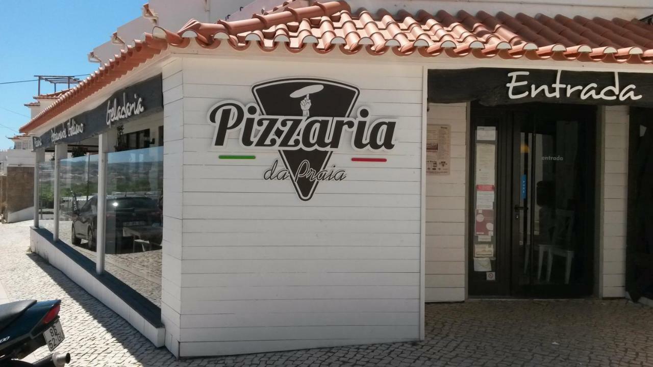 Townhous Da Areia Branca Holiday home *