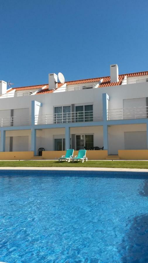 Townhous Da Areia Branca Holiday home