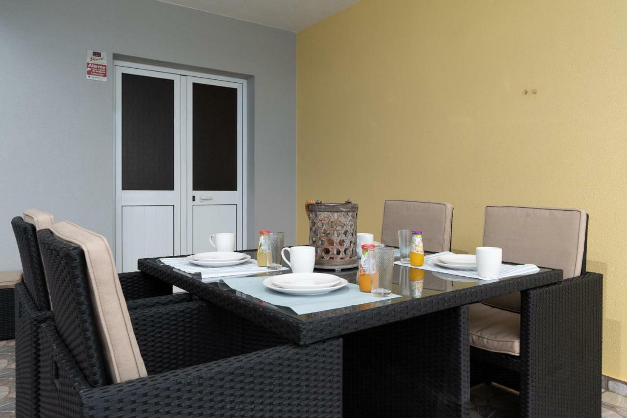 The Blue Pearl-villa Paul * Calheta (Madeira)