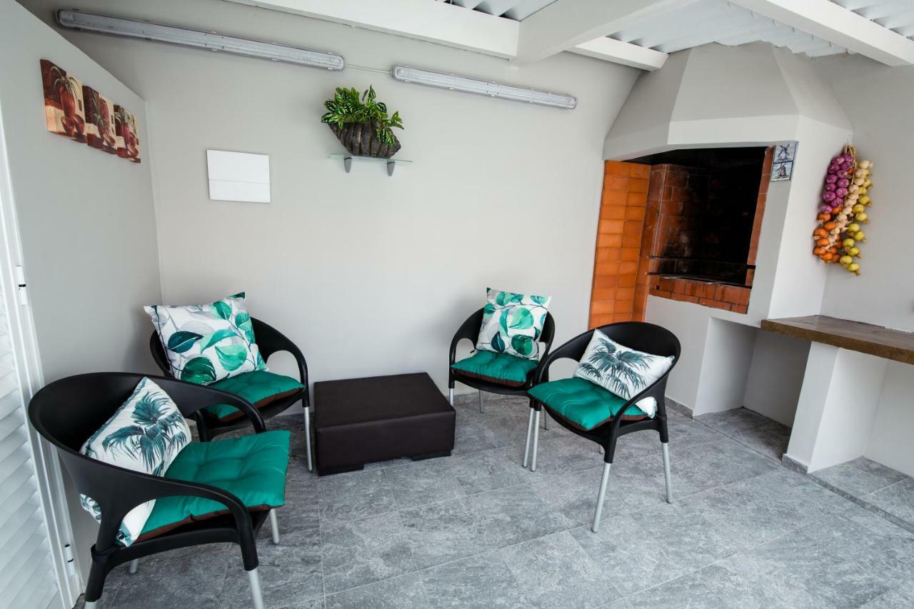 Seaside Azores With Natural Pool, Terrace & Barbecue Capelas