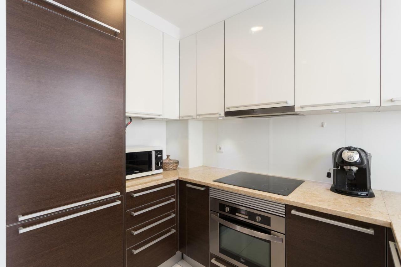 Appartement Rossio Penthouse Three-bedroom W/ River View And Parking - By Lu Holidays Lissabon