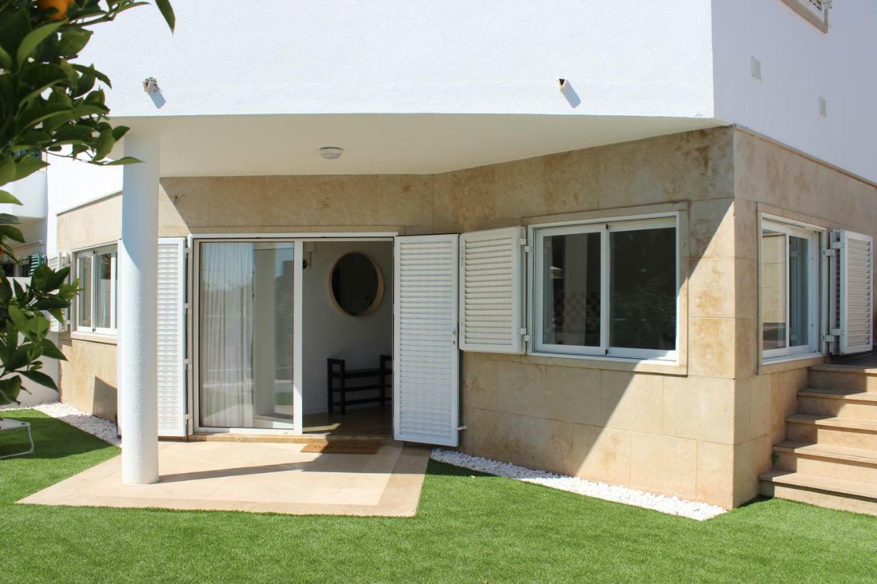 Encosta's Garden Appartement *