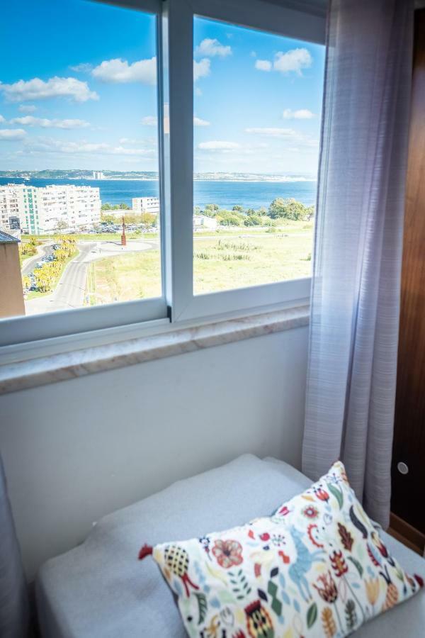 Window To The Sea Oeiras