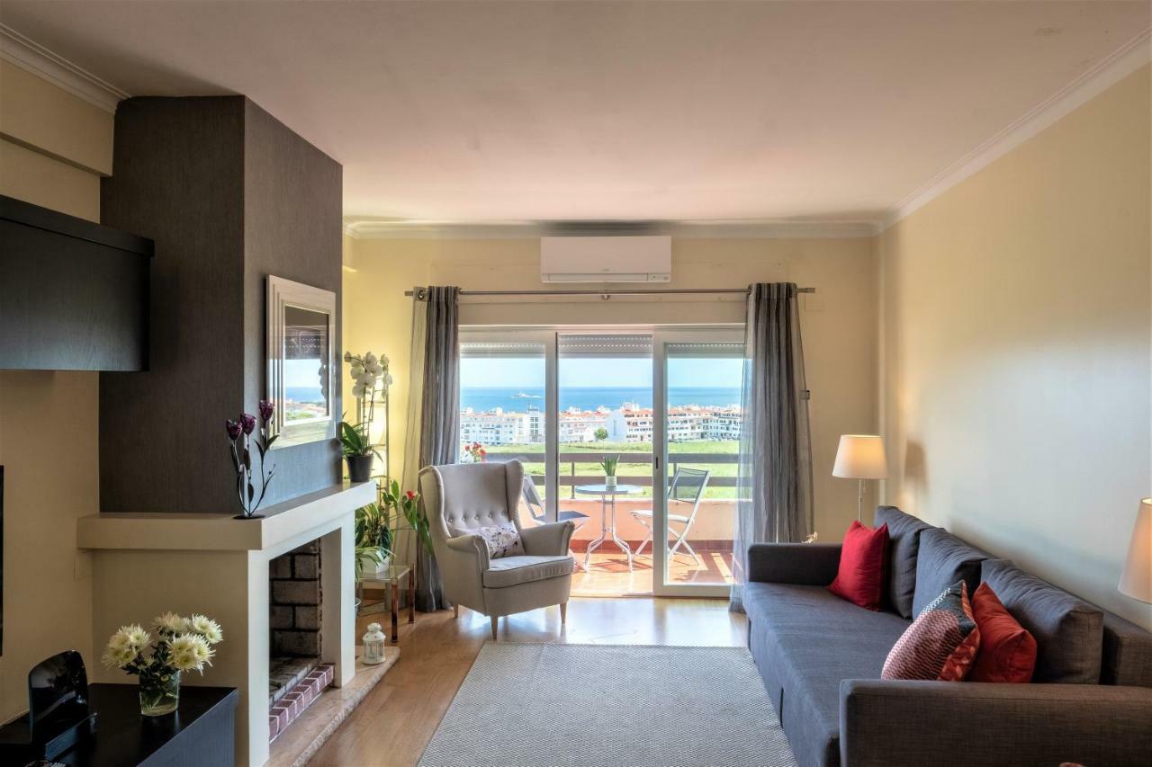 Window To The Sea Apartment Oeiras