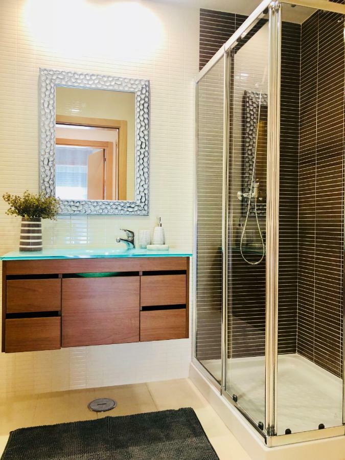 Mar Alto,in Marina Village Apartment *