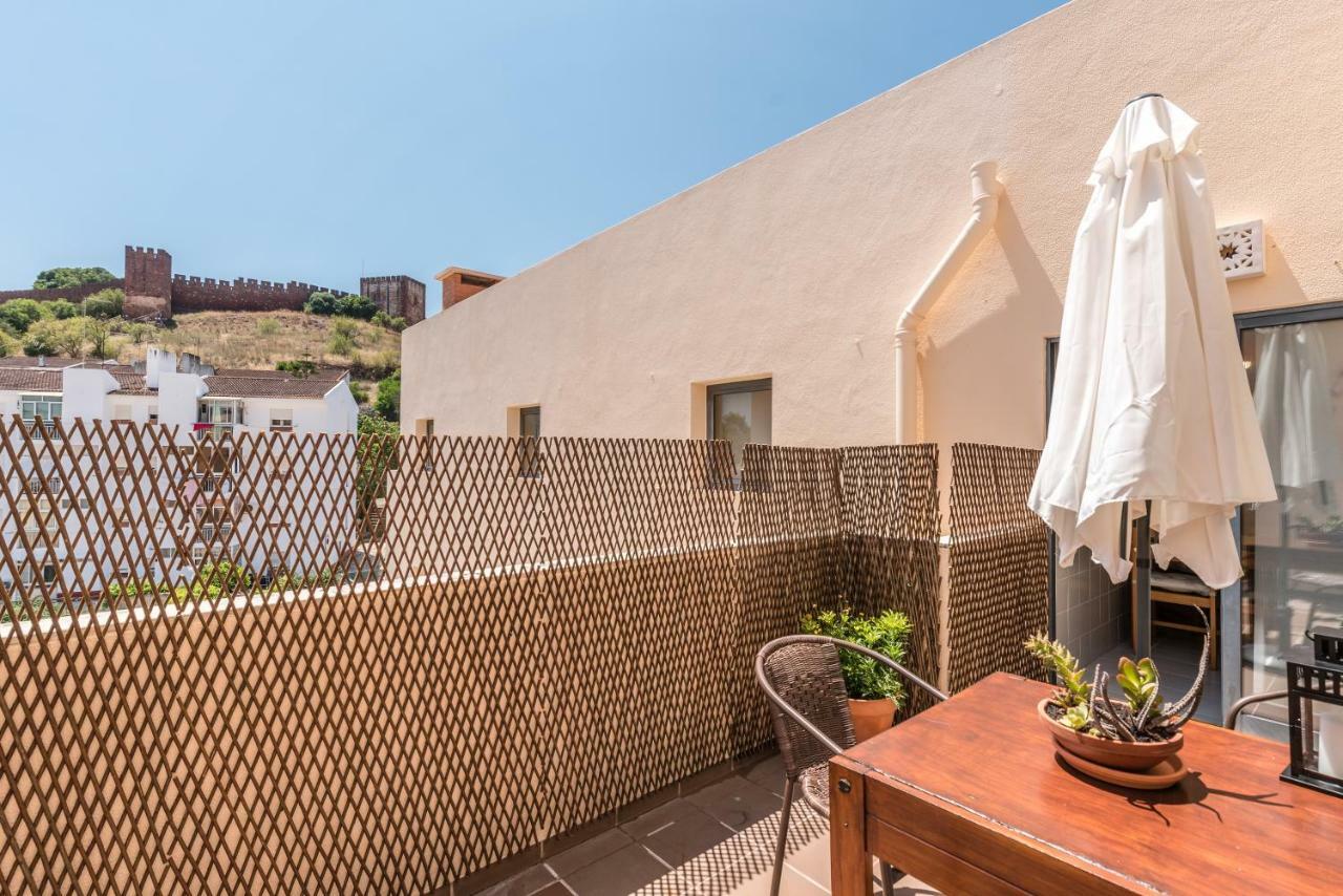 Varanda Do Castelo - Charming In A Historical Town Apartment