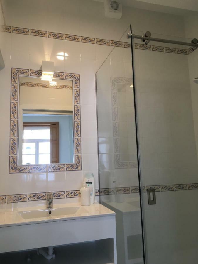 Enjoy Viana - *