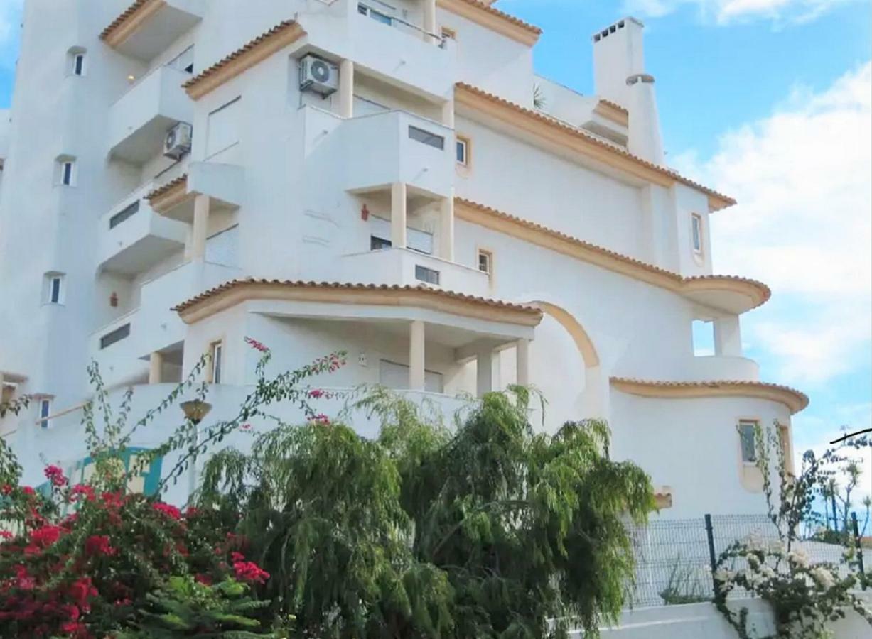 Centrally Located With Pool View *