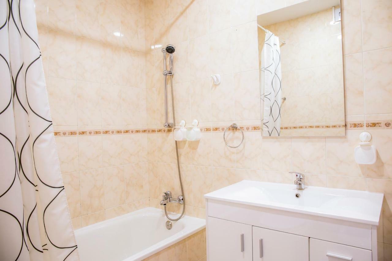 Bay View Flat *