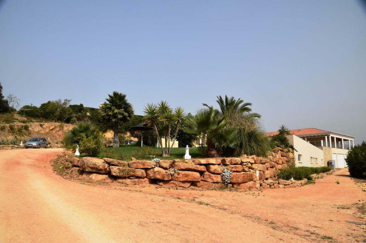 Herdade Dos Frades Country house *
