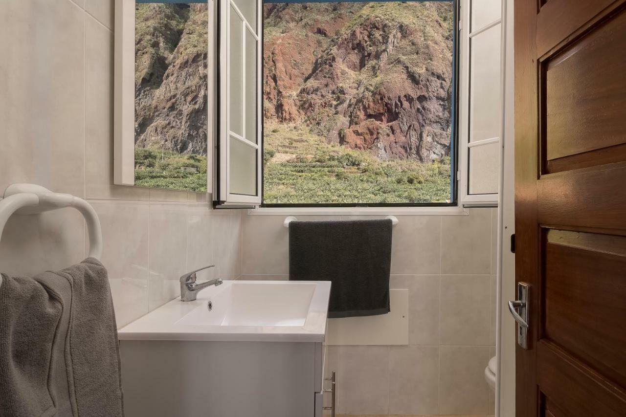 Apartment Captain's House Paul do Mar (Madeira)