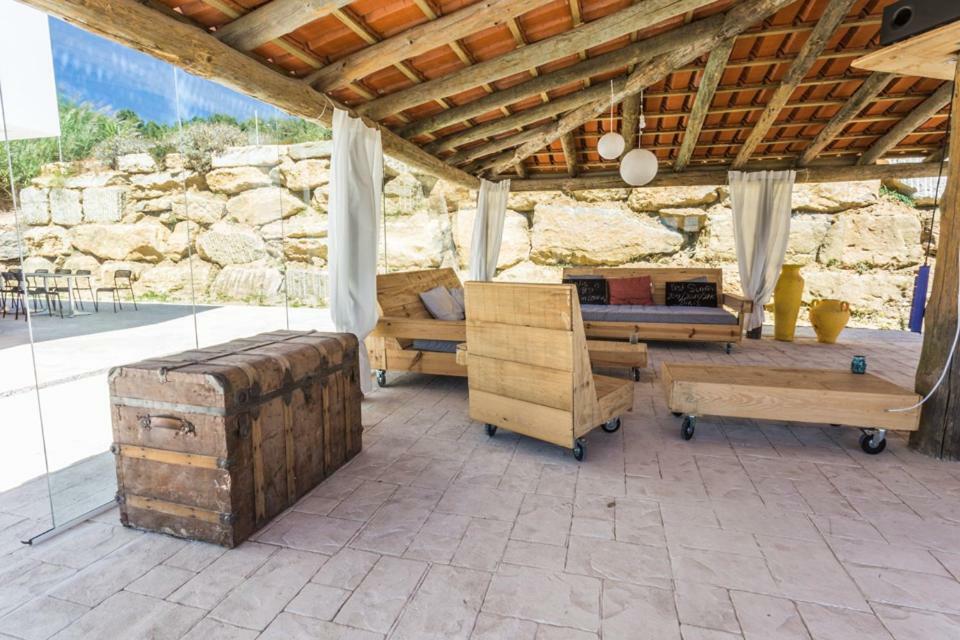 Hostel The Maverick Surfvillas Lourinhã