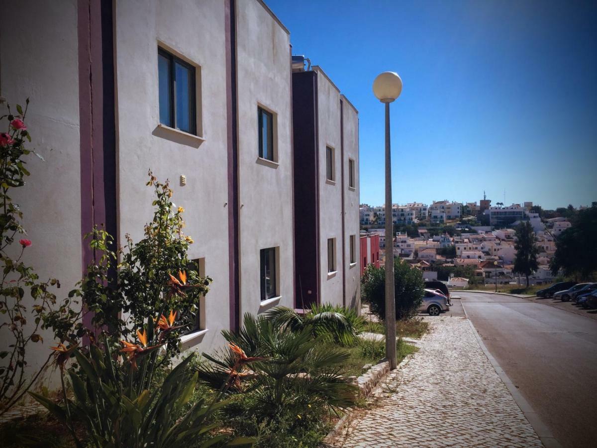 Alpha - 2 Bedrooms, Private Rooftop Patio With Hot Tub, Bbq And View Apartamento Ferragudo (Faro)