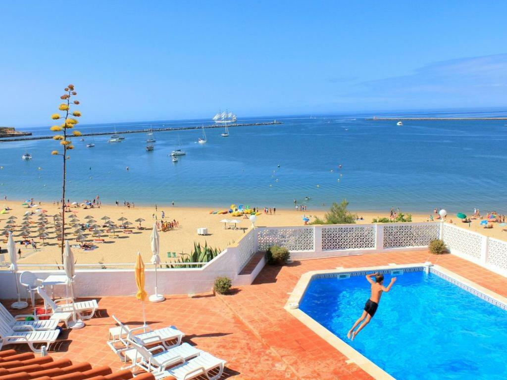 Monte Luz Apartment *