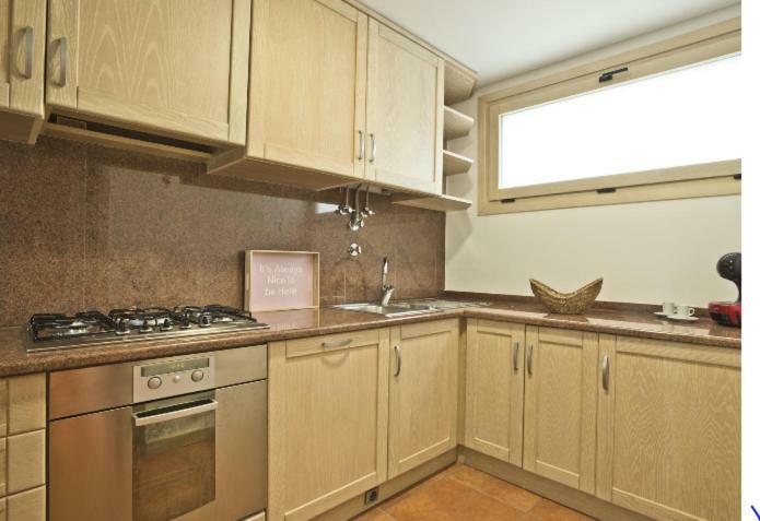 California Apartment Sesimbra