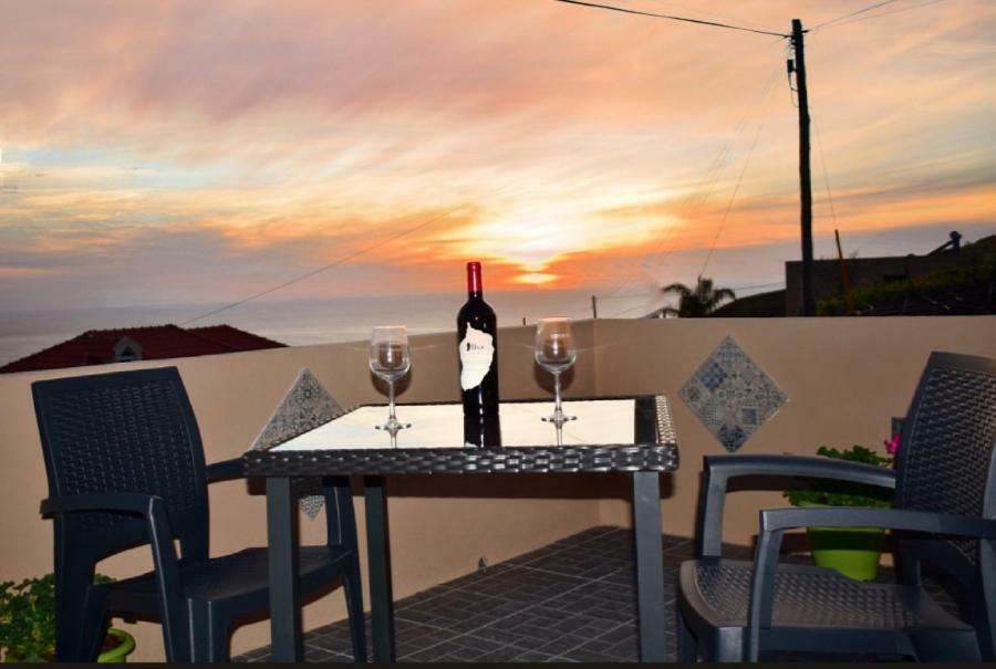 Casa Do Avo Ladeira * Estreito Da Calheta
