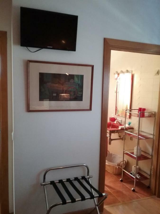 Beach, In A Villa,privat Pool Homestay