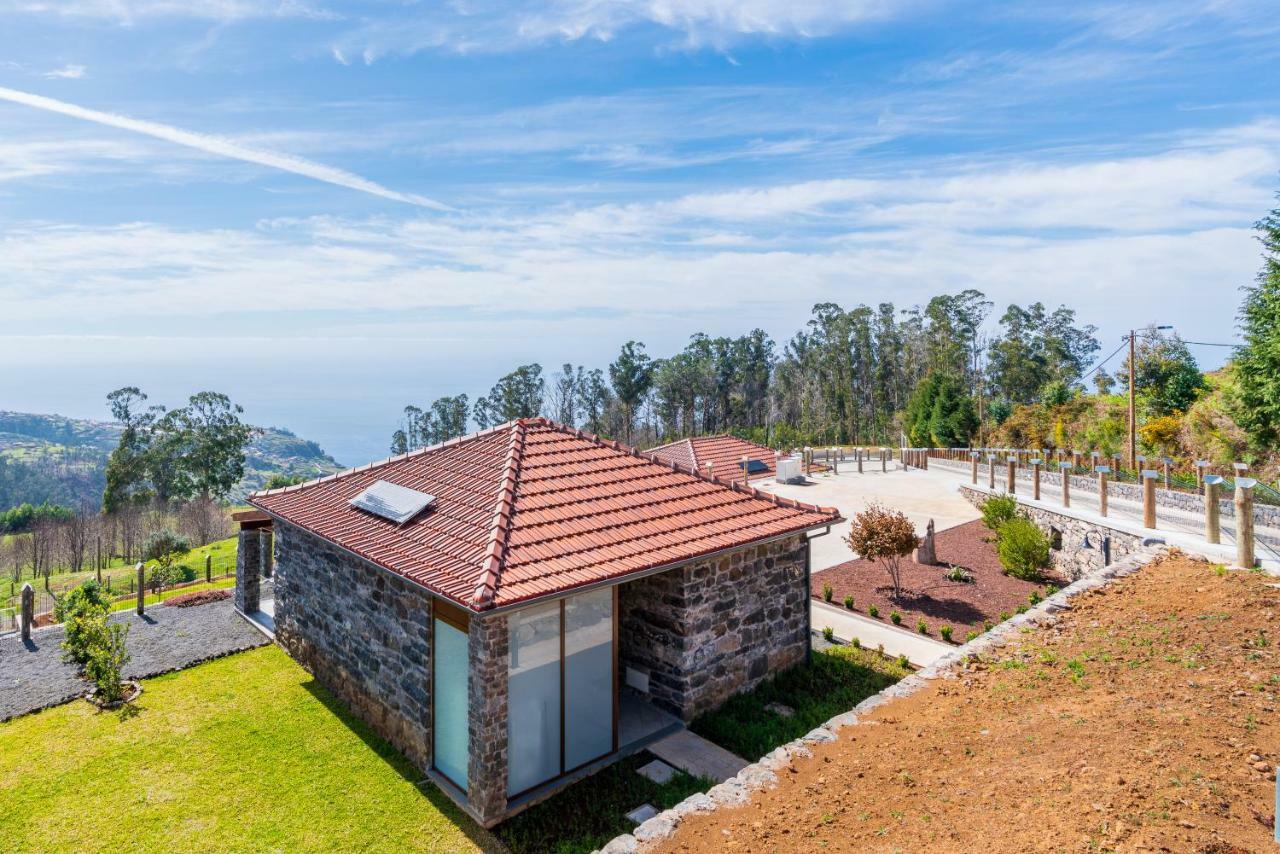 Rochao Village By Rent2u, Lda *