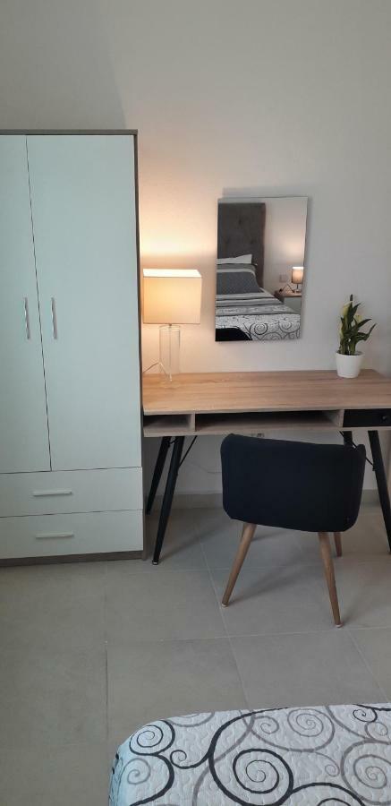 Scirocco Madeira - Ocean View Apartamento *