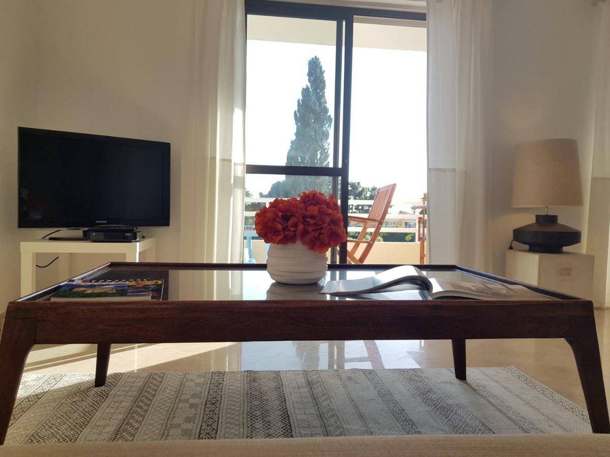 Ocean - With Swimming Pool Apartamento *