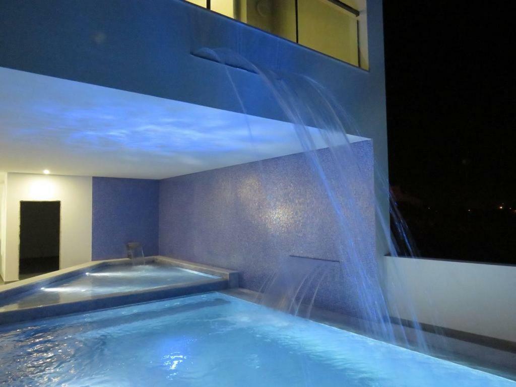 Villa Ria Alvor- Swimming Pool & Jacuzzi *