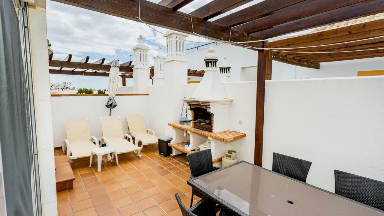Apartamento 2 Bedroom Penthouse Duplex With Rooftop Terrace And Amazing Panoramic Views Wpg1 *