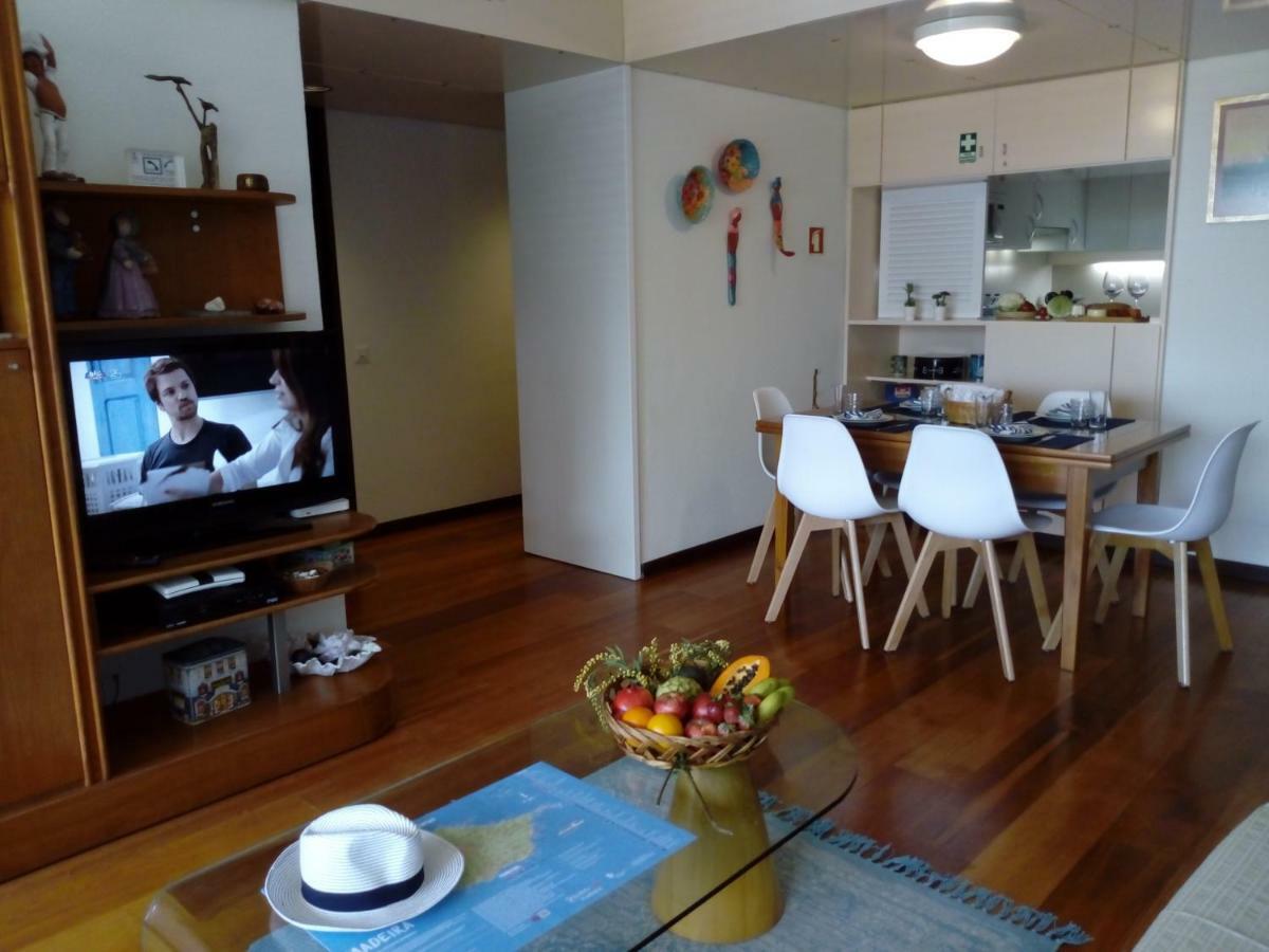 Apartment Un Balcon Sur La *