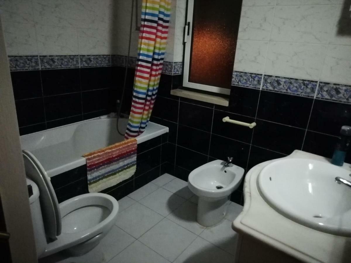 Vau Sea View, T2 Apartment, Close To Beach,ideal For Families *