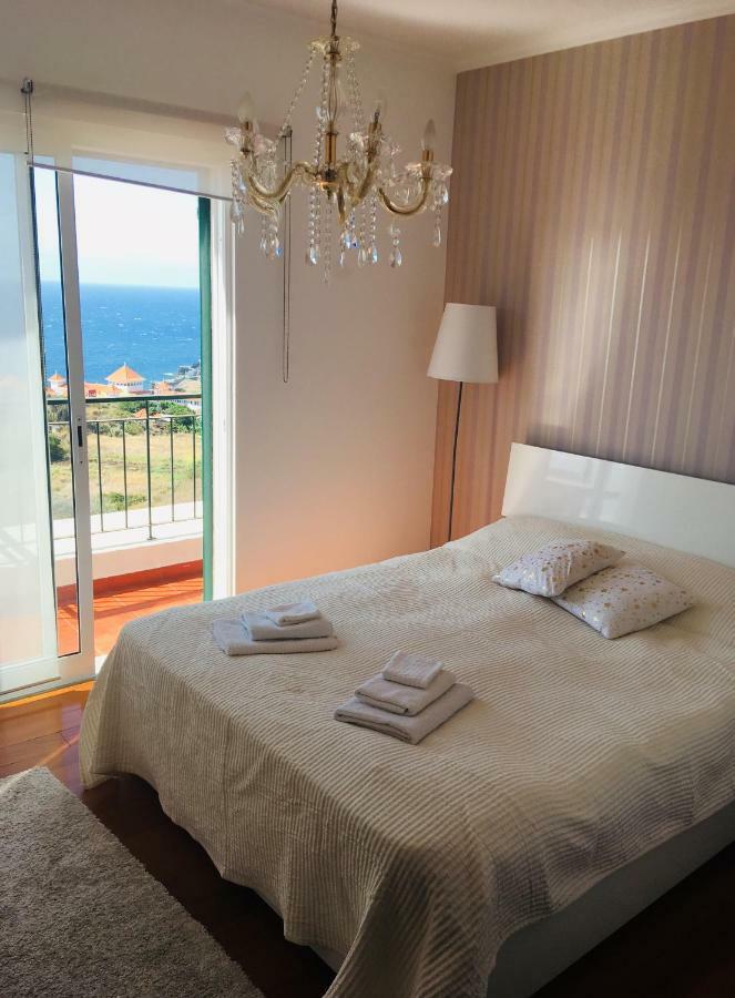 Oceanview Penthouse Apartment