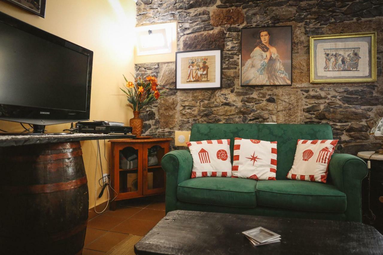 Raposeira Chloe T2 Holiday home