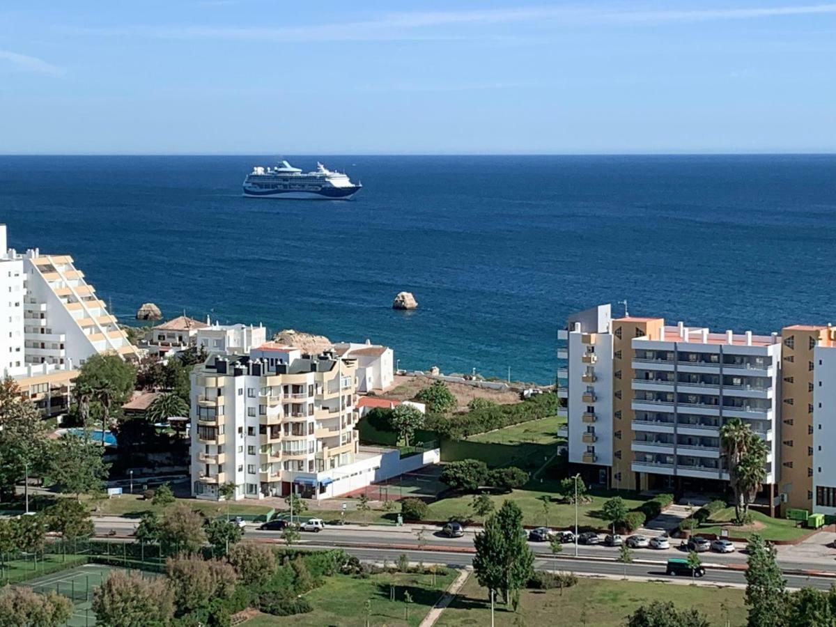 Panoramic In Portimao: Ocean View, Wifi Apartment *