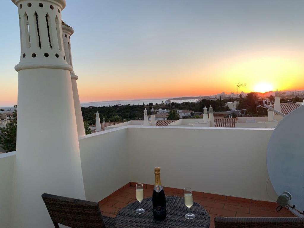 Holiday home Casa Roseiras Ferragudo (Faro)